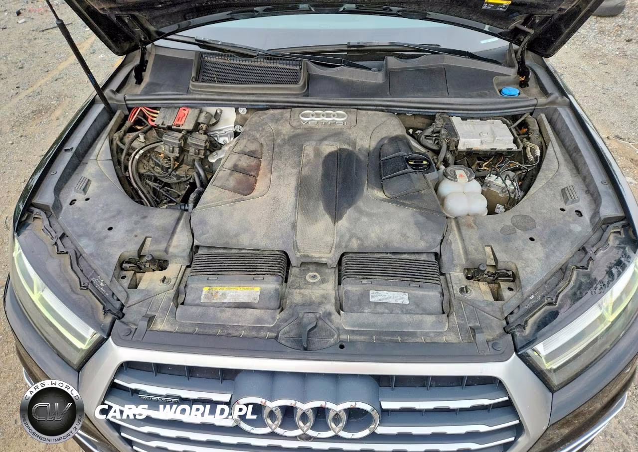 2019 Audi Q7 Premium Plus VIN:WA1LAAF77KD009921 - 12