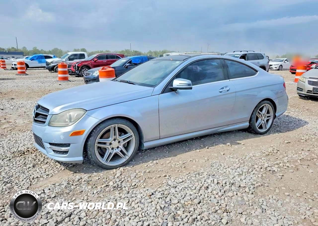 2015 Mercedes-Benz C 250