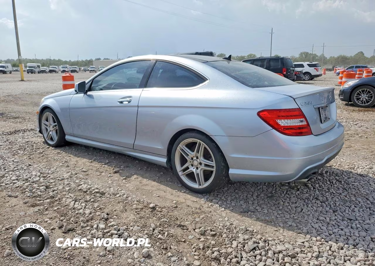 2015 Mercedes-Benz C 250 VIN:WDDGJ4HB1FG369819 - 2