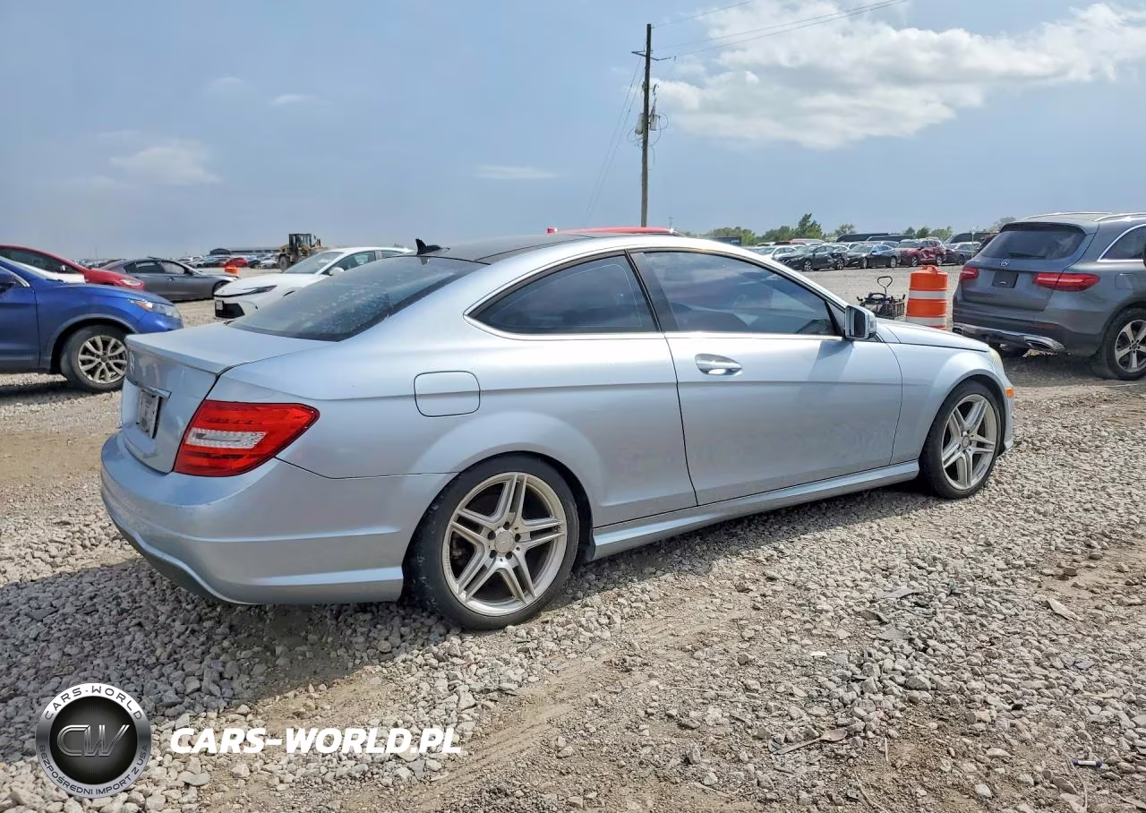2015 Mercedes-Benz C 250 VIN:WDDGJ4HB1FG369819 - 3