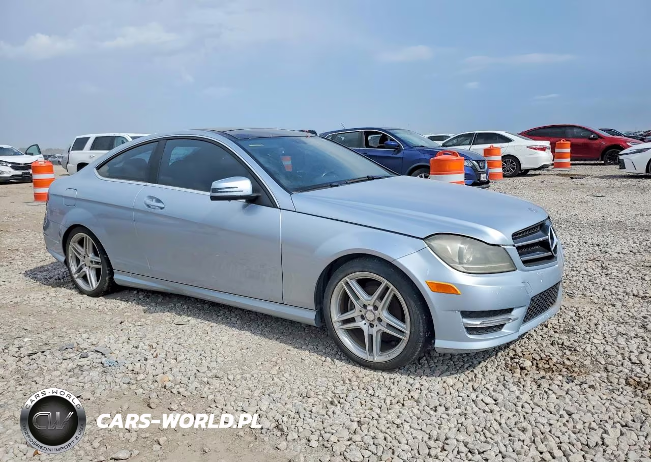 2015 Mercedes-Benz C 250 VIN:WDDGJ4HB1FG369819 - 4