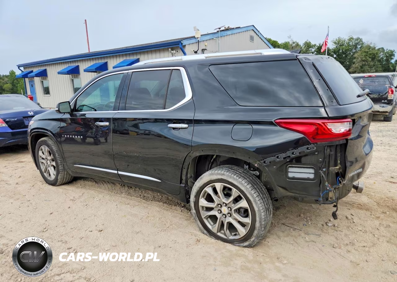2019 Chevrolet Traverse Premier VIN:1GNERKKW8KJ248526 - 2