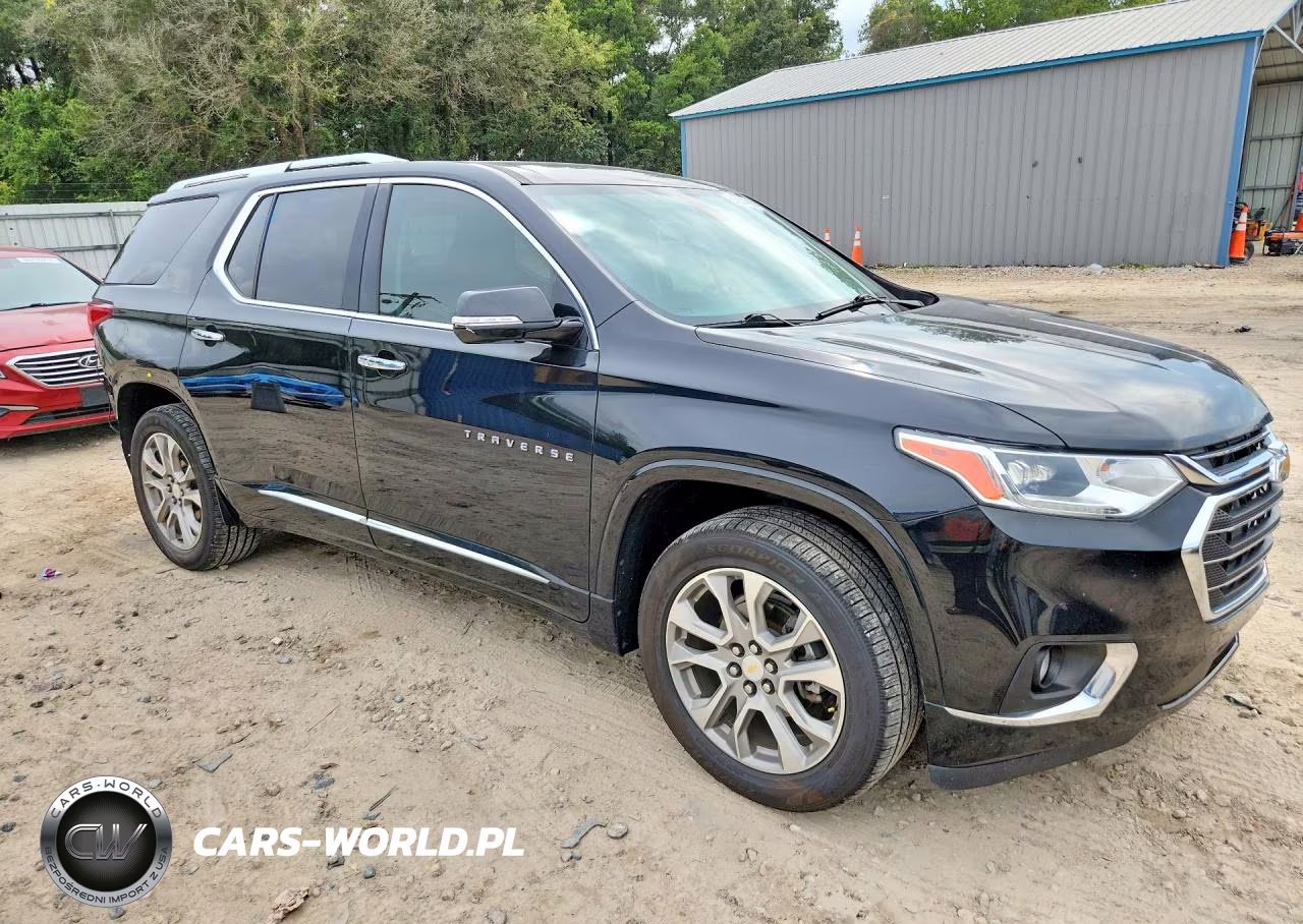 2019 Chevrolet Traverse Premier VIN:1GNERKKW8KJ248526 - 4
