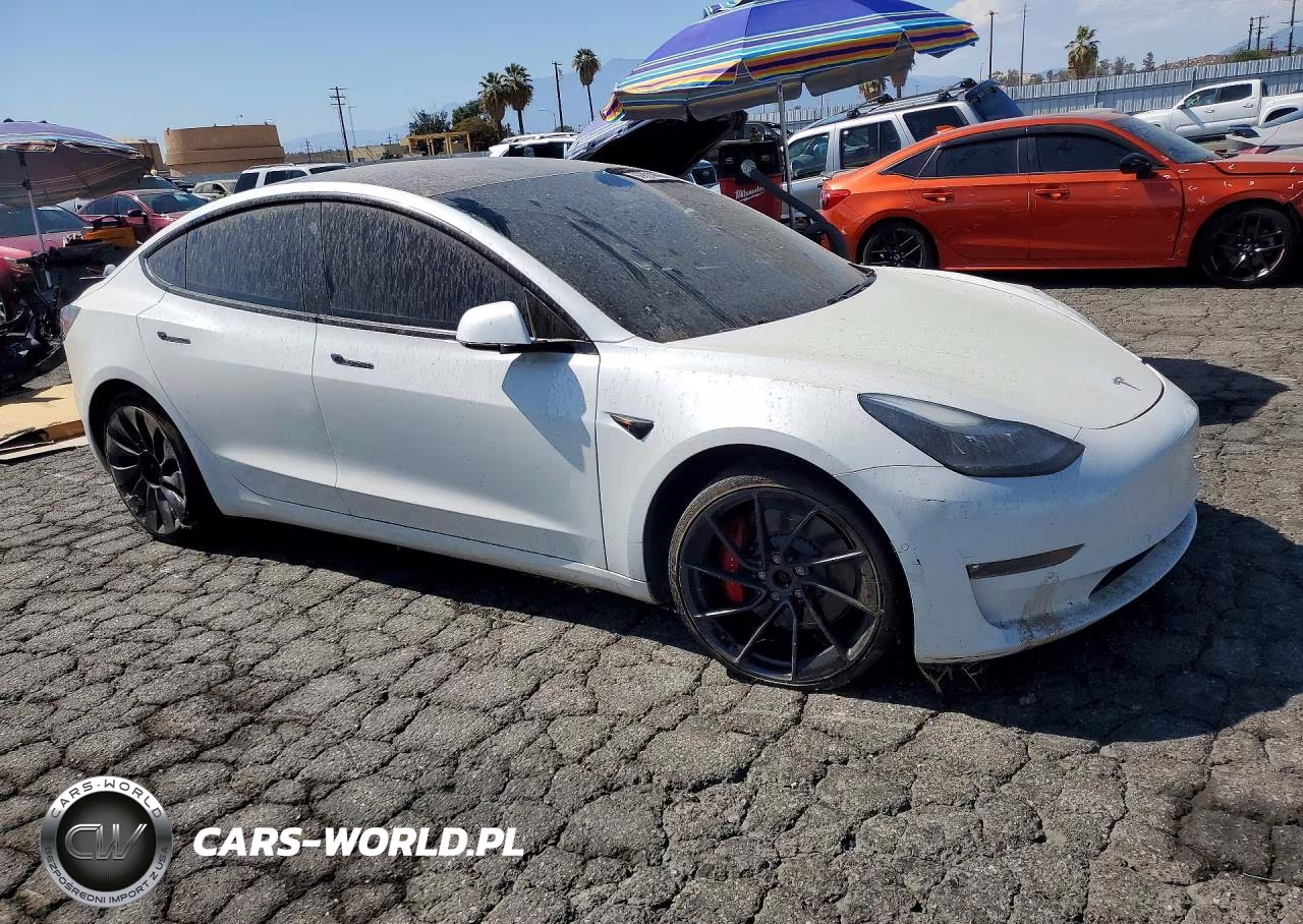 2021 Tesla Model 3 VIN:5YJ3E1ECXMF072225 - 4