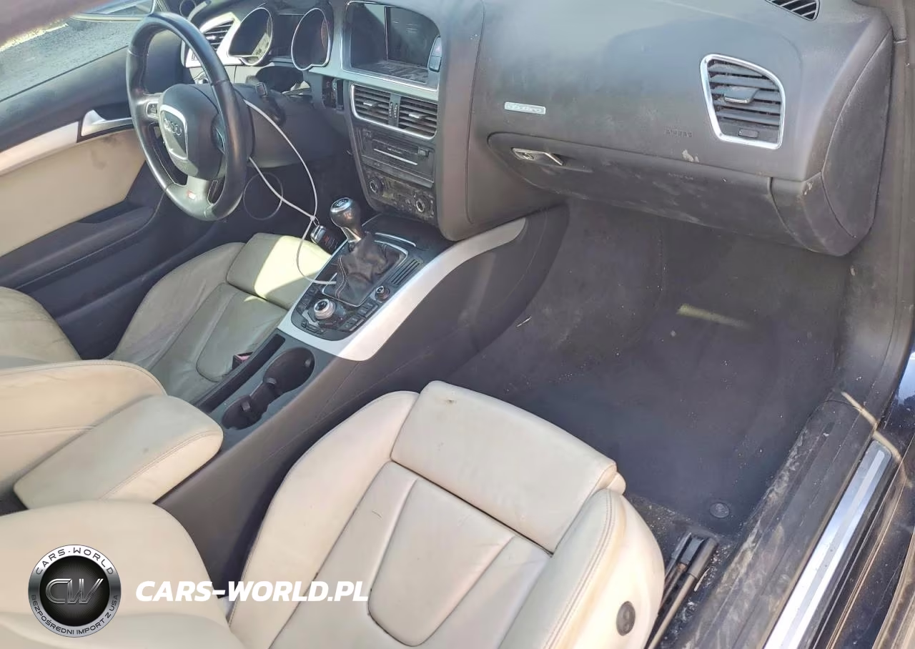 2010 Audi S5 Quattro Prestige VIN:WAUGVAFR2AA053643 - 8