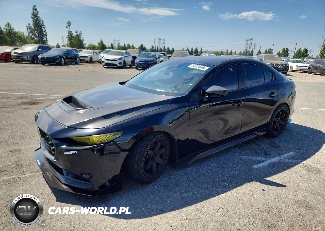 2021 Mazda 3 – zdjęcie 1 z 13