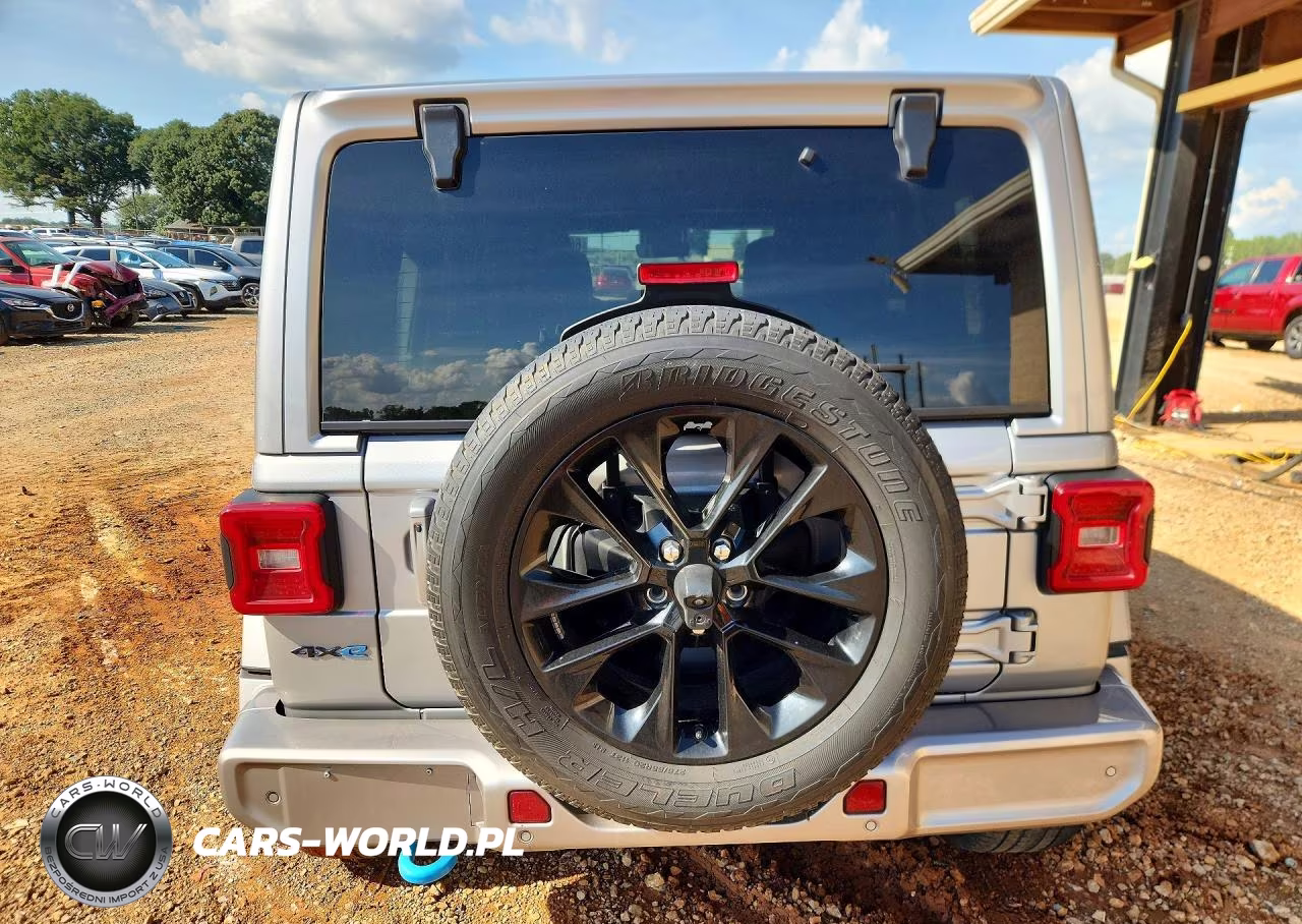 2021 Jeep Wrangler Unlimited Sahara 4Xe VIN:1C4JJXP69MW675580 - 6