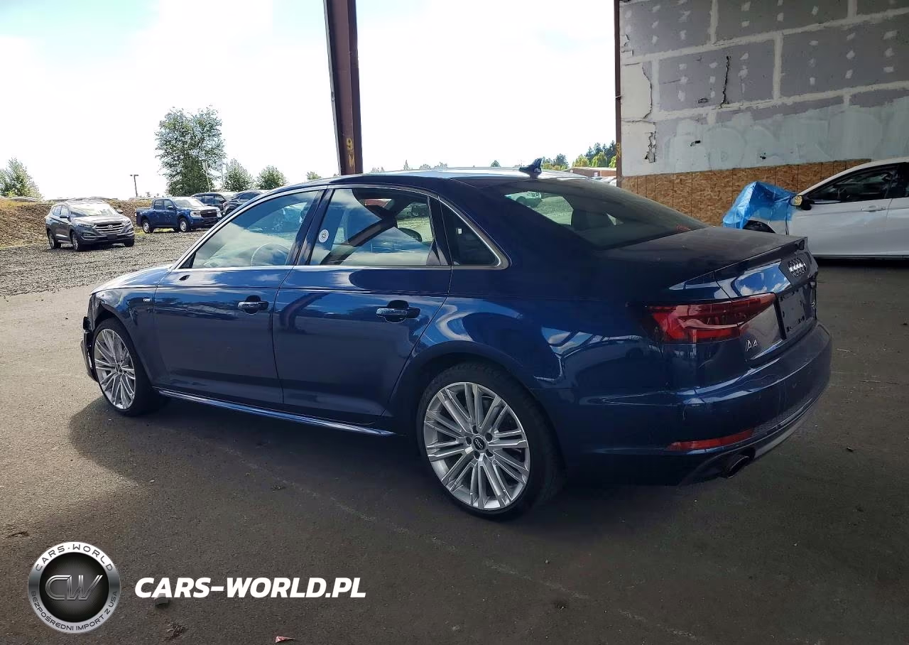 2018 Audi A4 Premium Plus VIN:WAUENAF4XJN002833 - 2