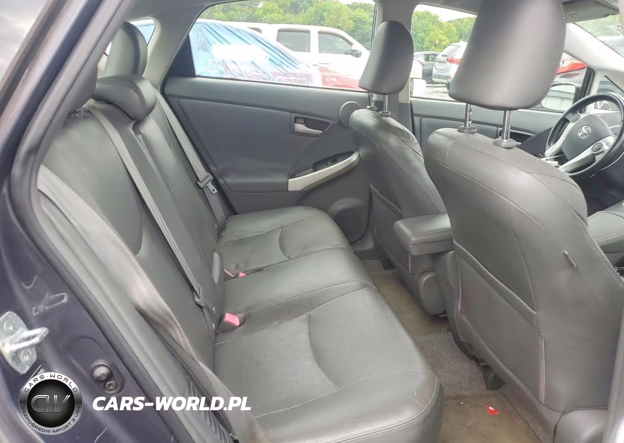 2011 Toyota Prius Four VIN:JTDKN3DU9B1379005 - 10