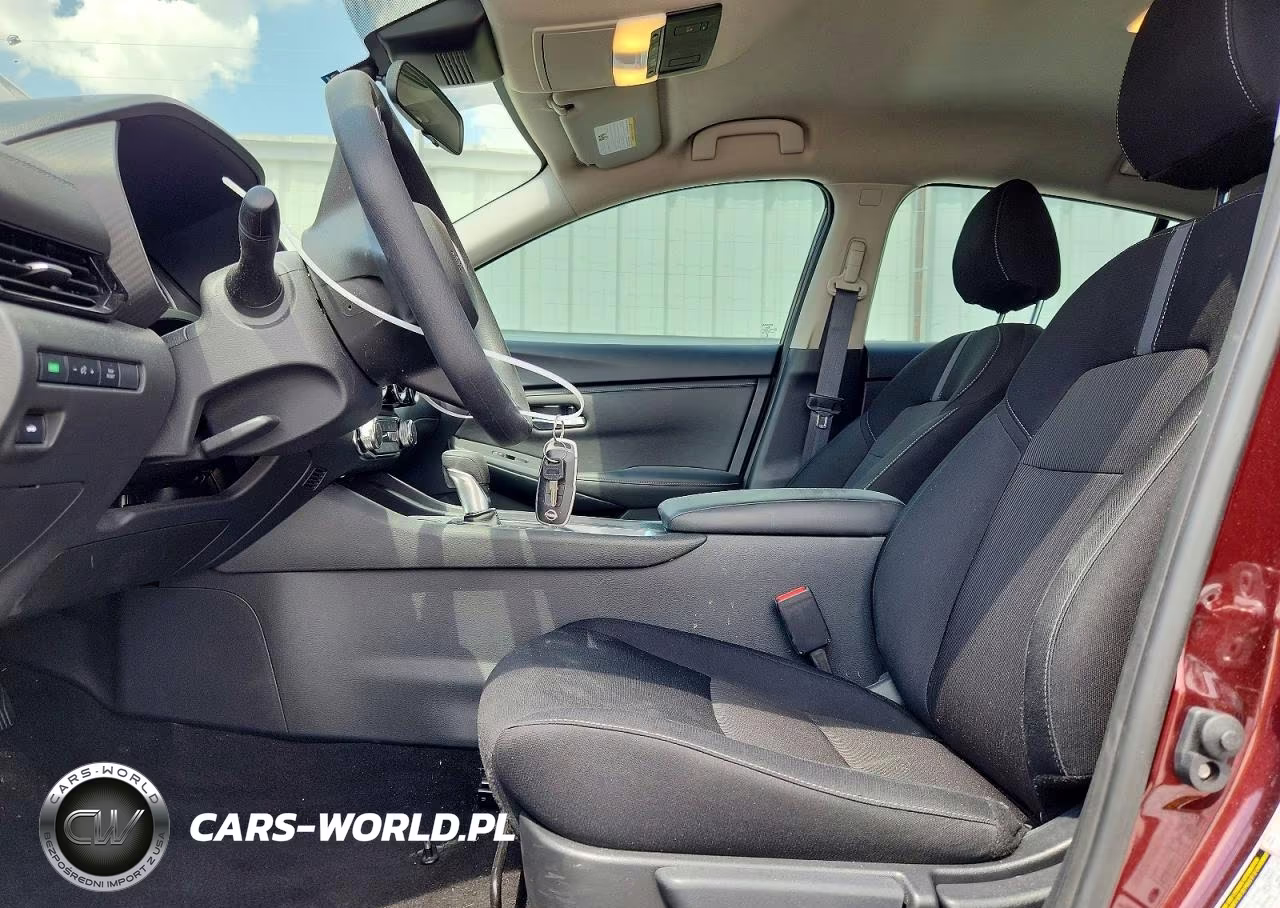 2025 Nissan Sentra Sv VIN:3N1AB8CV3SY400151 - 7