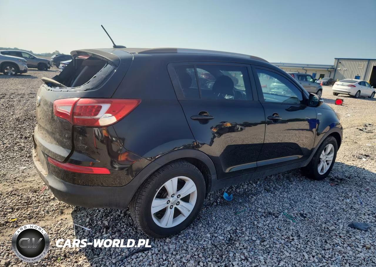 2011 Kia Sportage Lx VIN:KNDPBCA29B7025855 - 3