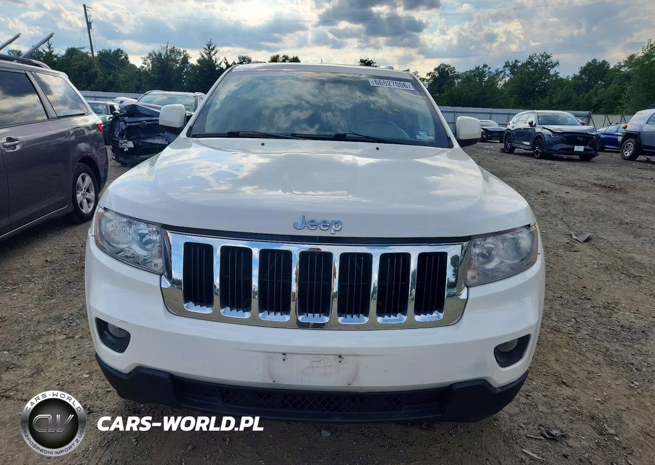 2011 Jeep Grand Cherokee Laredo VIN:1J4RR4GG7BC544448 - 5