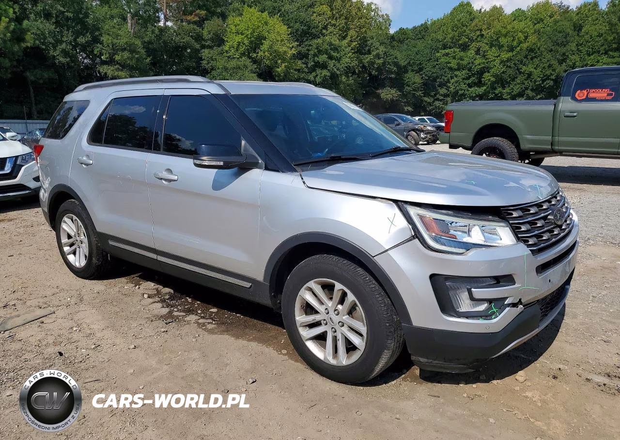 2017 Ford Explorer Xlt VIN:1FM5K7DH7HGD76525 - 4