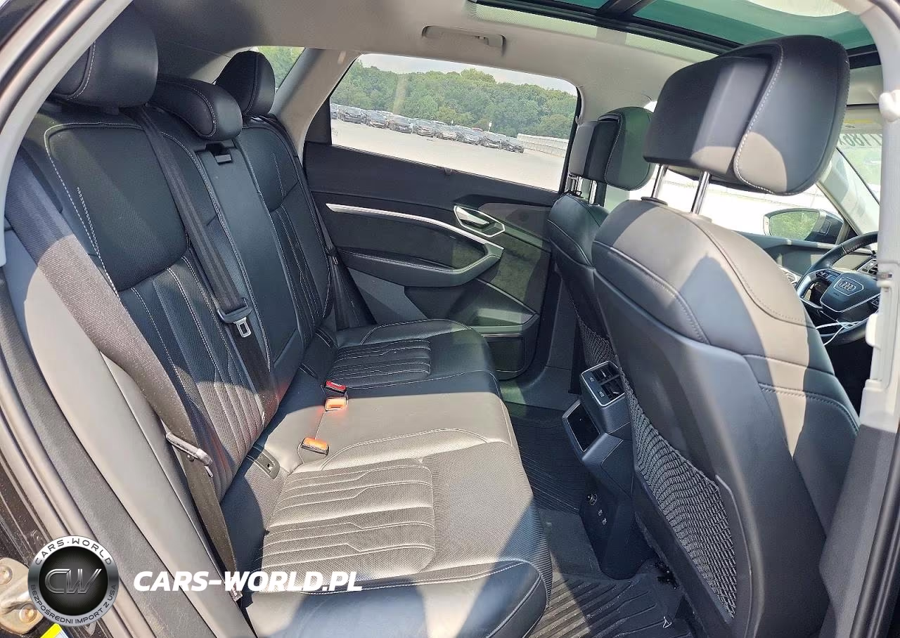 2021 Audi E-Tron Prestige VIN:WA1VABGE5MB038148 - 11