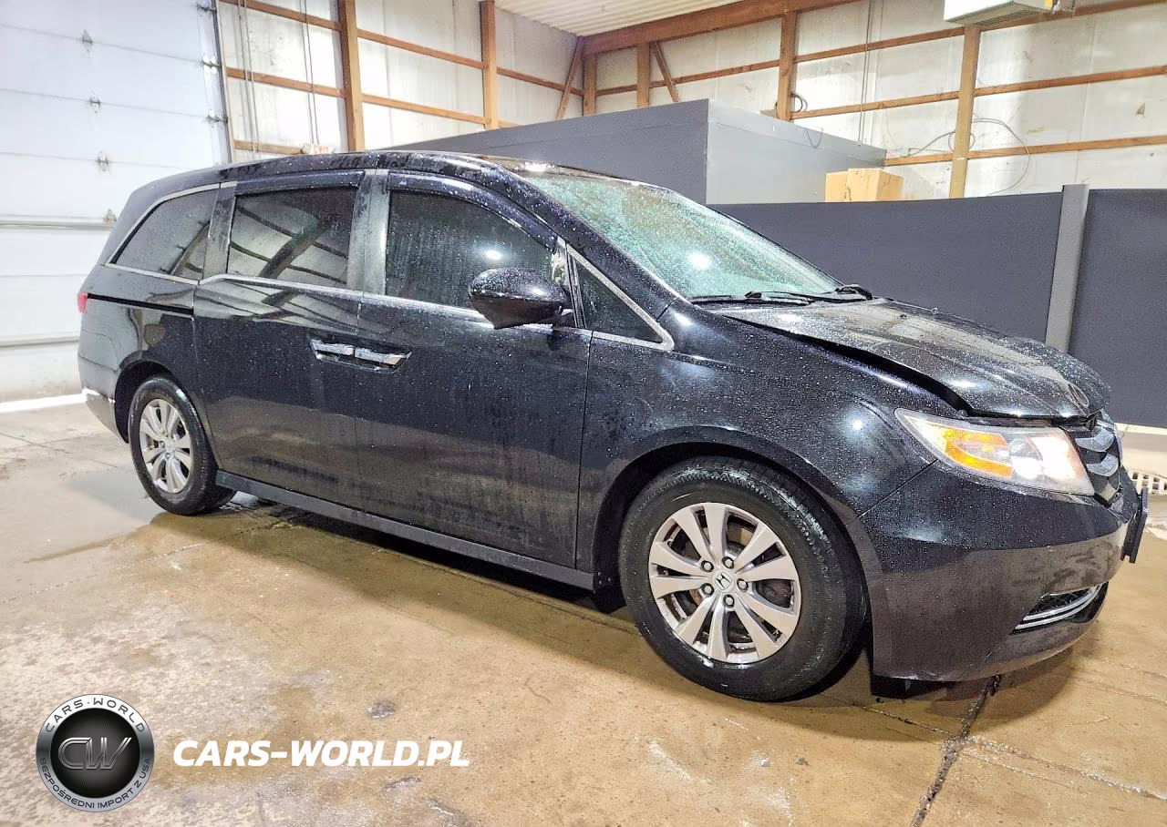 2017 Honda Odyssey Se VIN:5FNRL5H36HB025119 - 4