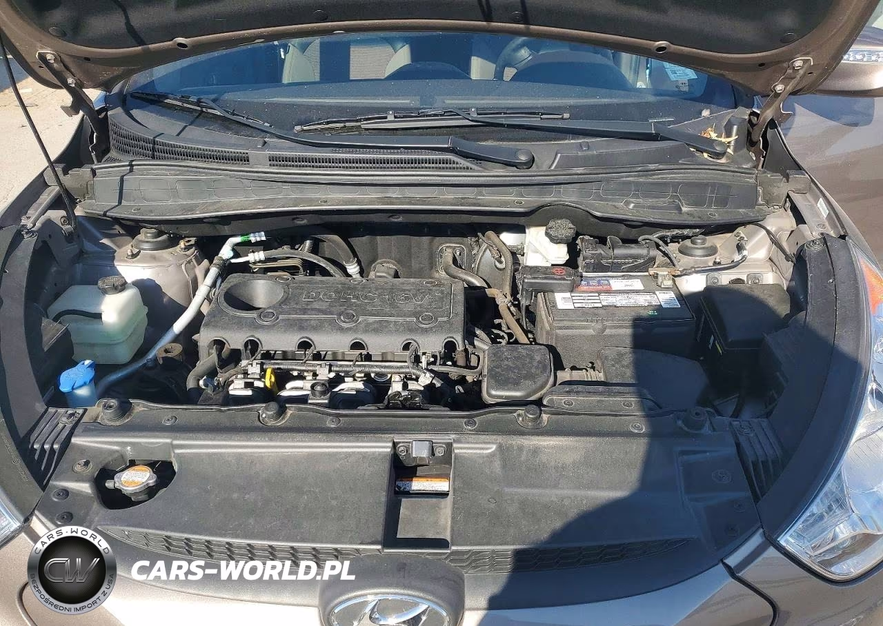 2012 Hyundai Tucson Gls VIN:KM8JU3AC7CU349894 - 12