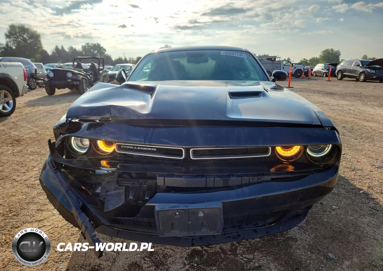 2019 Dodge Challenger Sxt VIN:2C3CDZAG3KH751839 - 5