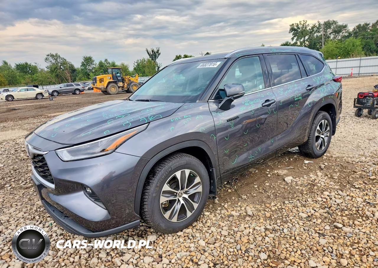 2021 Toyota Highlander Hybrid Xle – zdjęcie 1 z 12