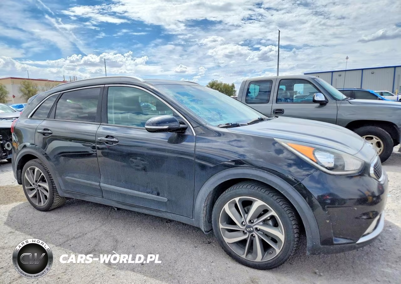 2017 Kia Niro Ex Touring VIN:KNDCE3LCXH5056032 - 4