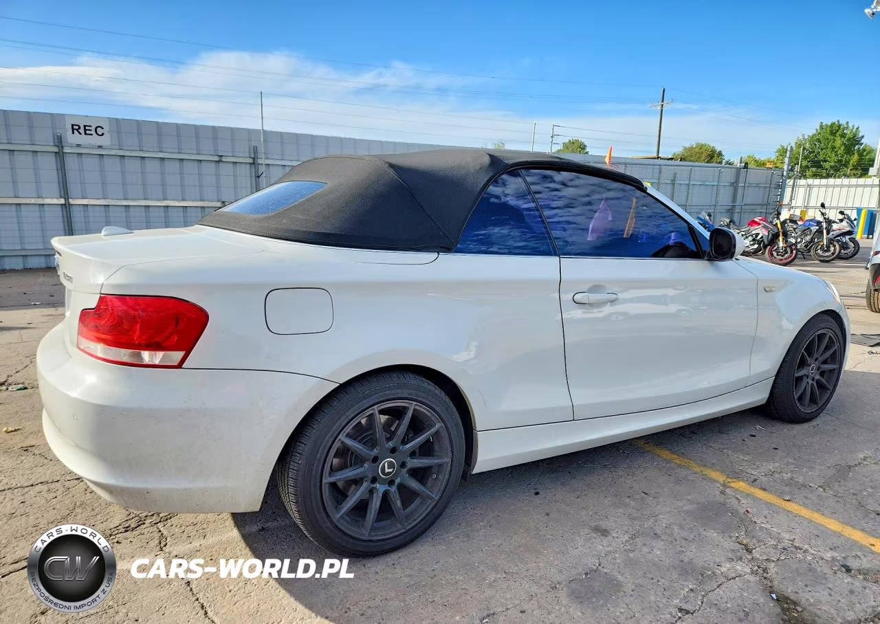 2013 BMW 128 I VIN:WBAUL7C53DVU08412 - 3
