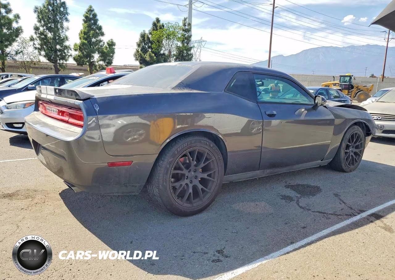 2013 Dodge Challenger Sxt VIN:2C3CDYAG4DH553669 - 3