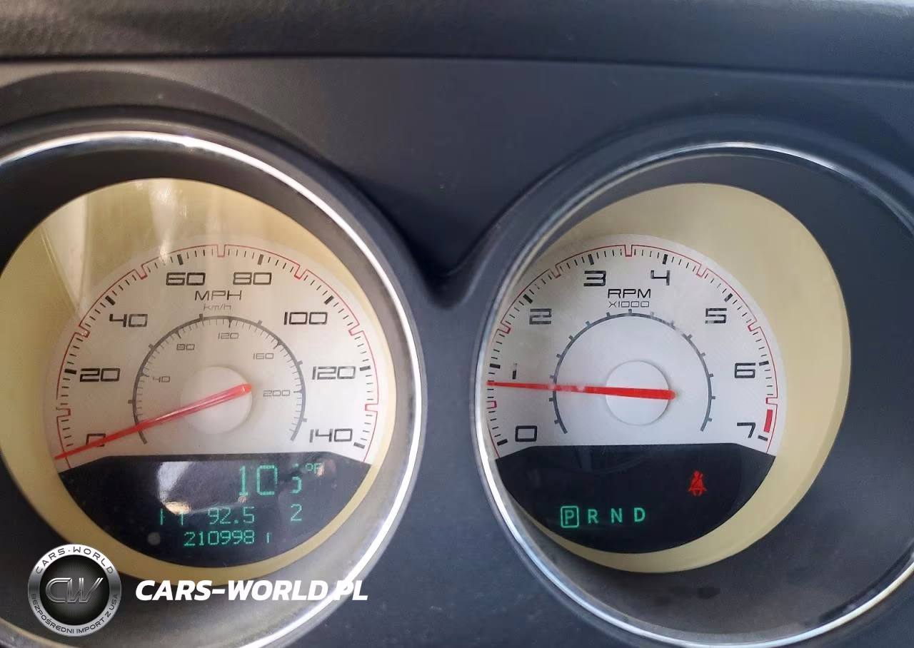 2013 Dodge Challenger Sxt VIN:2C3CDYAG4DH553669 - 9