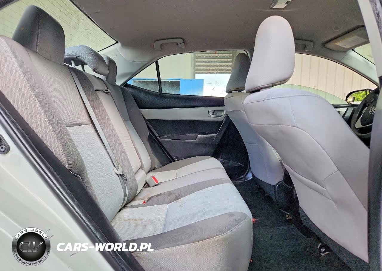 2019 Toyota Corolla Le VIN:5YFBURHE2KP877602 - 10