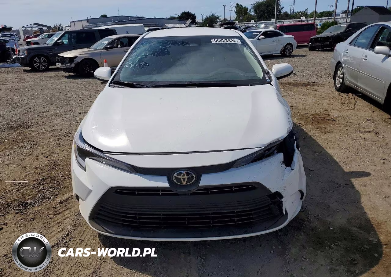 2026 Toyota Corolla Hybrid Le VIN:JTDBCMFE3T3143070 - 5