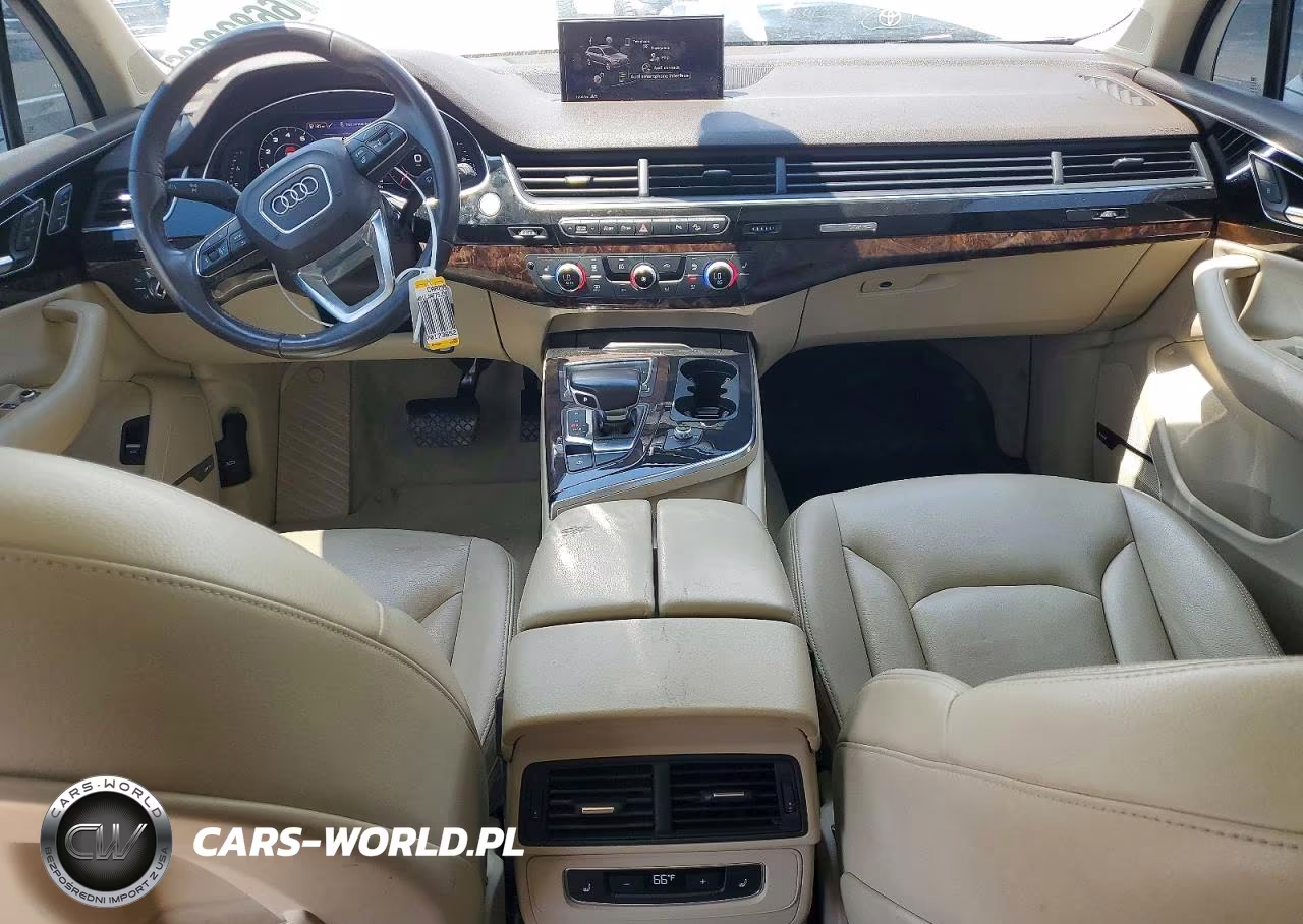 2018 Audi Q7 Premium Plus VIN:WA1LAAF75JD010077 - 8