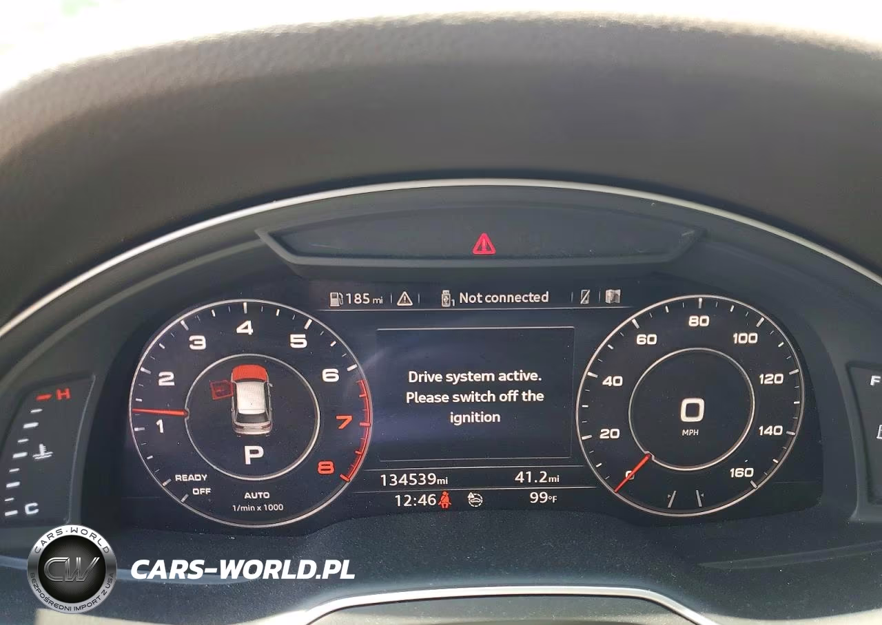 2018 Audi Q7 Premium Plus VIN:WA1LAAF75JD010077 - 9