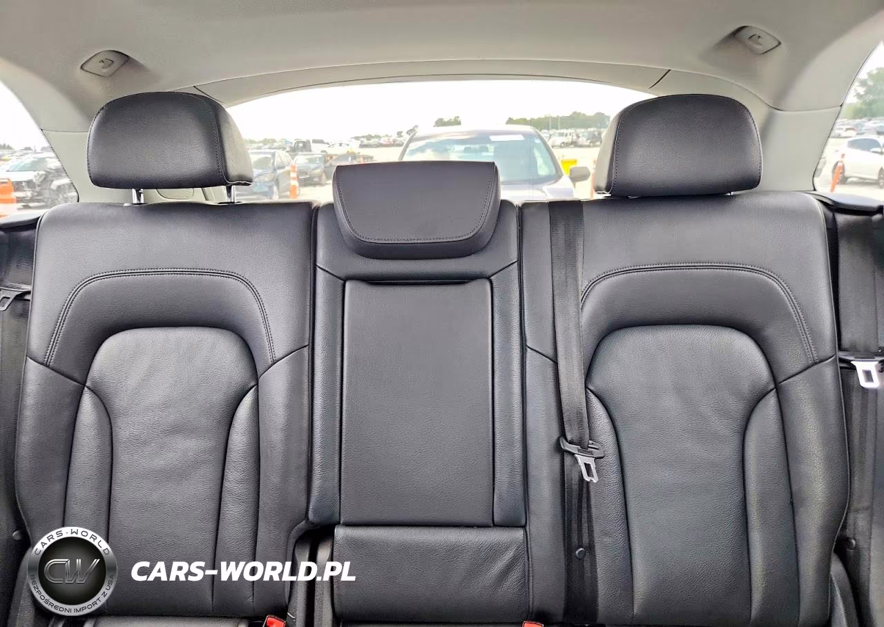 2016 Audi Q5 Premium Plus VIN:WA1L2AFP7GA061152 - 10