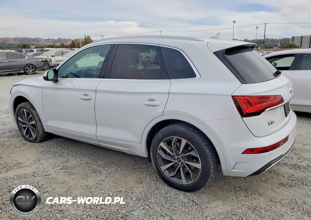 2021 Audi Q5 Premium VIN:WA1AAAFY4M2012547 - 2
