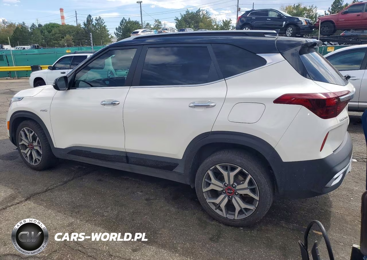 2023 Kia Seltos Sx VIN:KNDETCA21P7360930 - 2