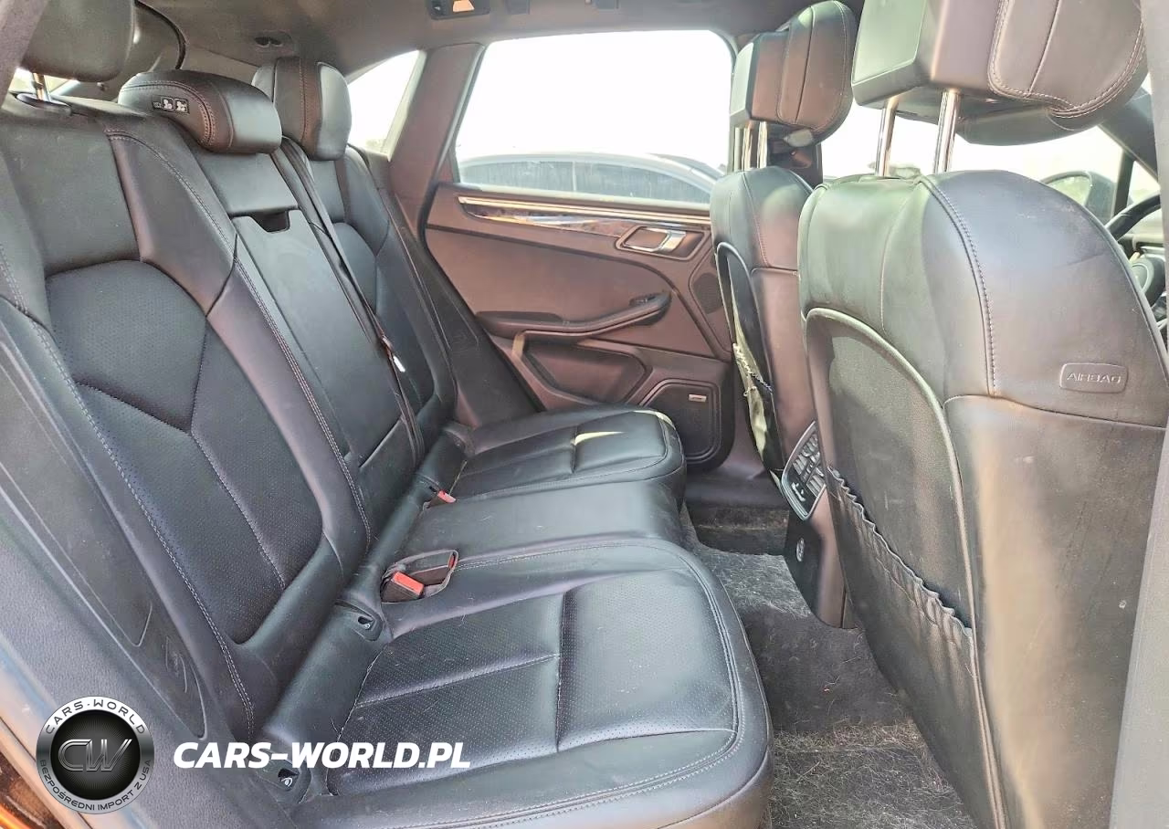 2018 Porsche Macan VIN:WP1AA2A50JLB17938 - 11