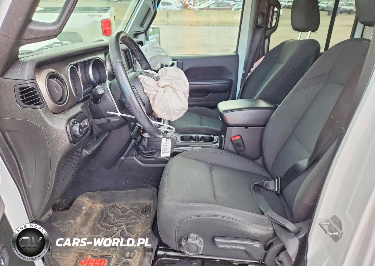 2018 Jeep Wrangler Unlimited Sport VIN:1C4HJXDG7JW296701 - 7