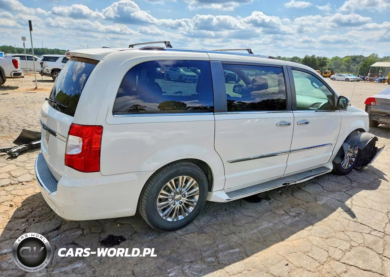 2011 Chrysler Town & Country Limited VIN:2A4RR6DGXBR656152 - 3