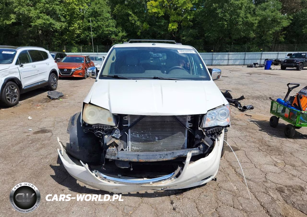 2011 Chrysler Town & Country Limited VIN:2A4RR6DGXBR656152 - 5