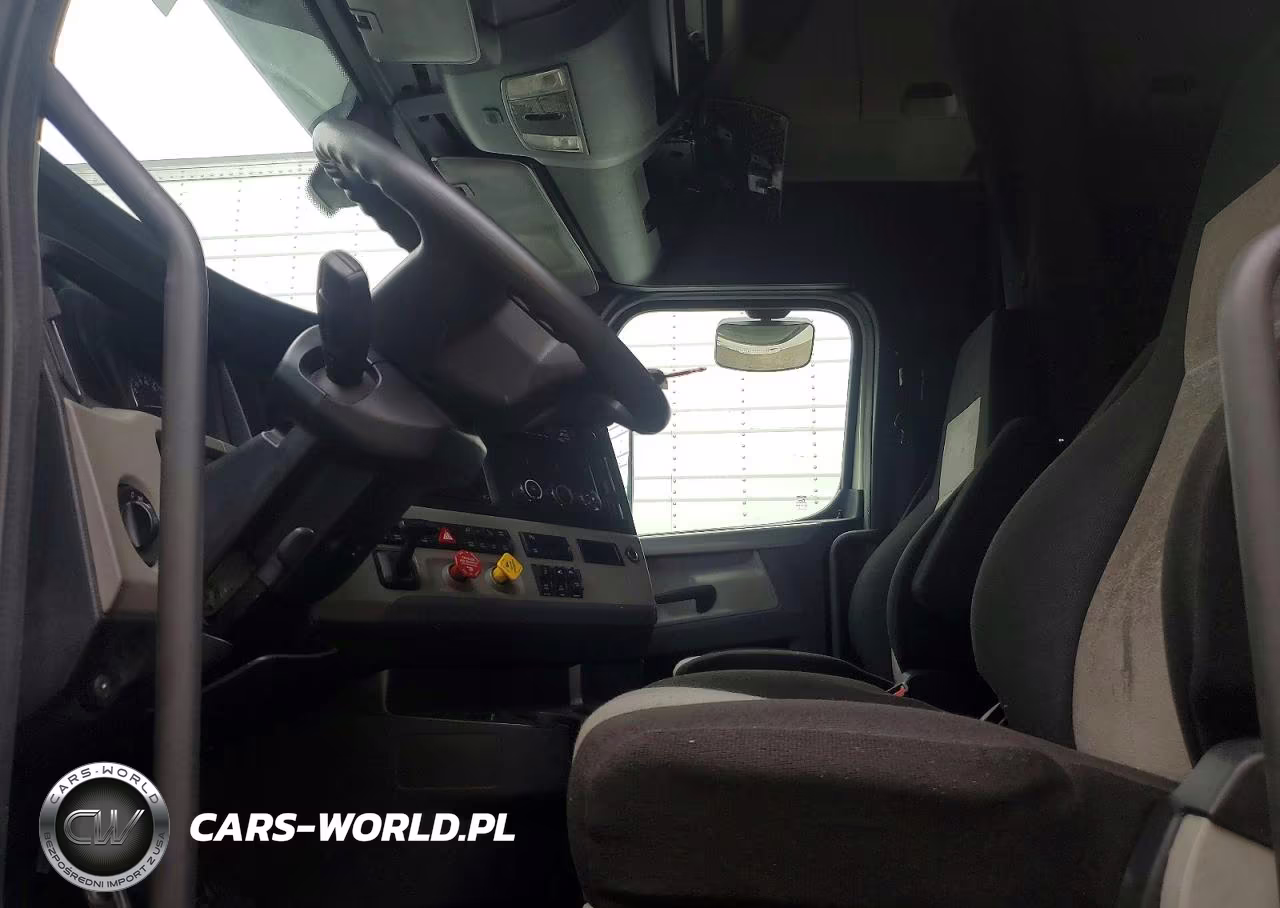 2020 Freightliner Cascadia Trucks VIN:3AKJHHDR8JSJR1331 - 7