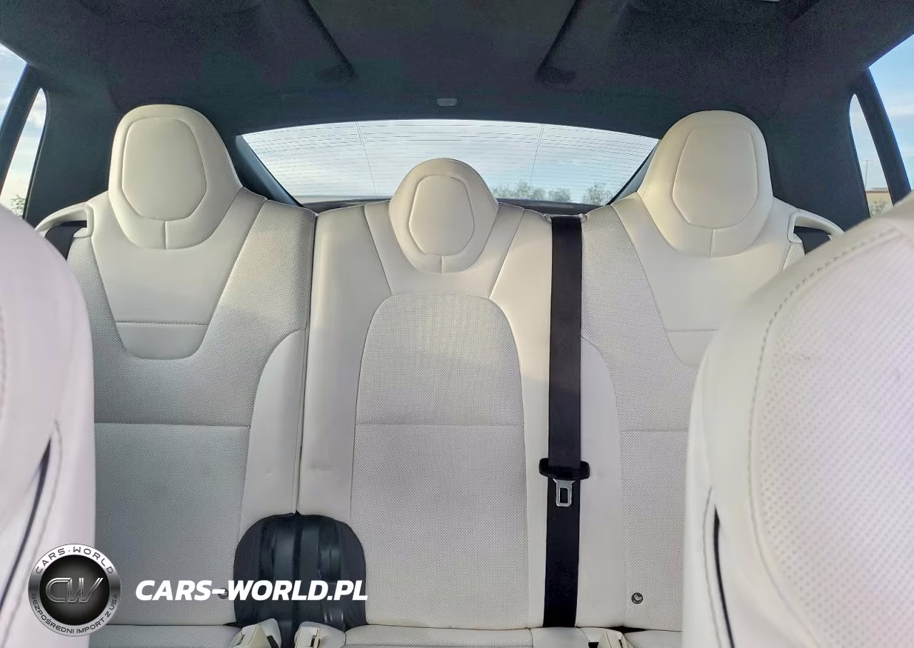 2016 Tesla Model X VIN:5YJXCDE28GF033573 - 10