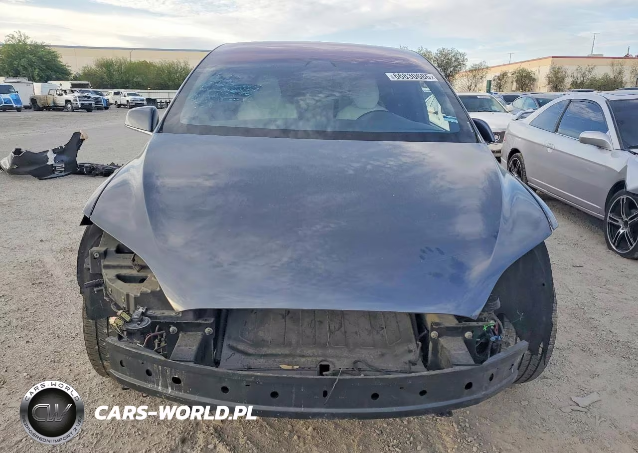 2016 Tesla Model X VIN:5YJXCDE28GF033573 - 5