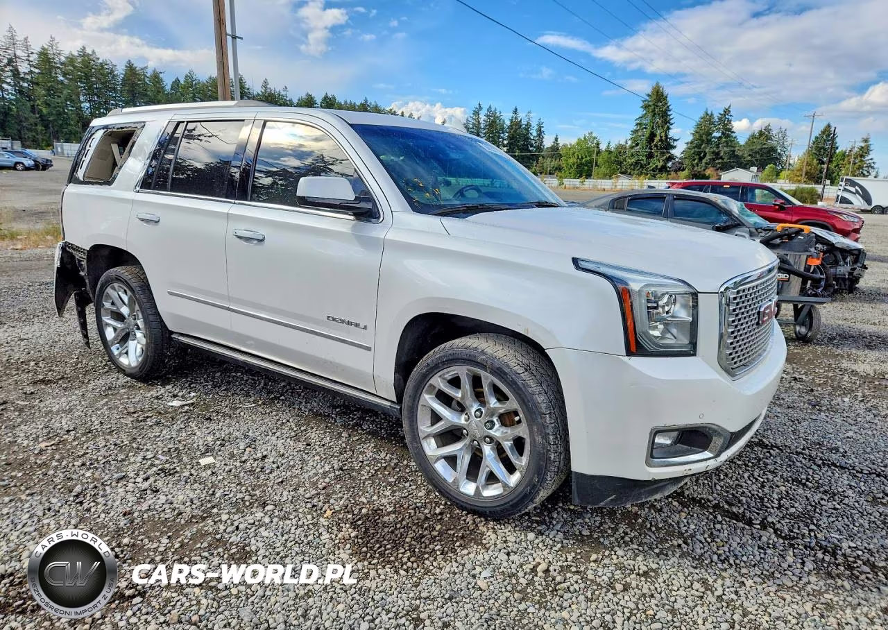 2016 GMC Yukon Denali VIN:1GKS2CKJ2GR442590 - 4