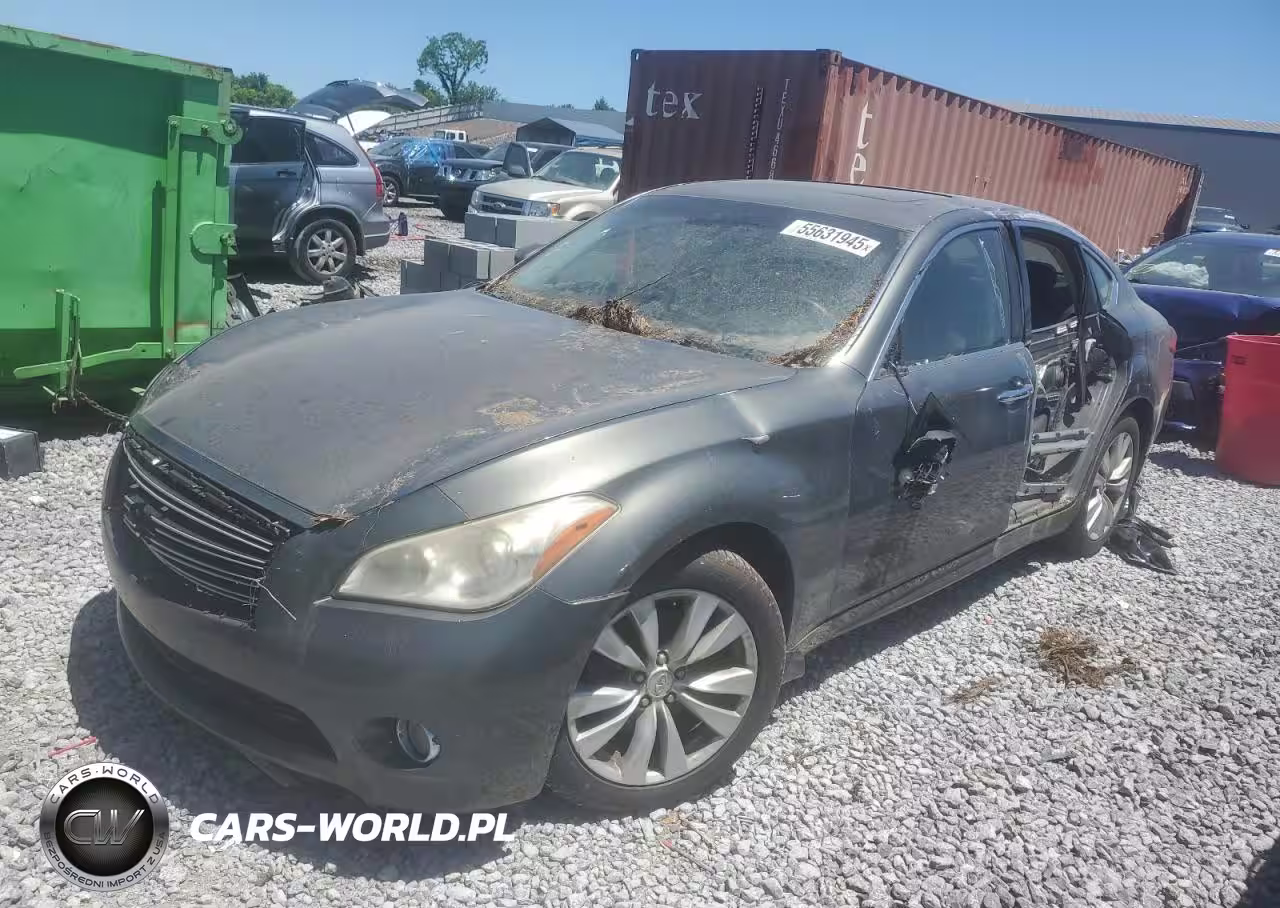 2011 Infiniti M37