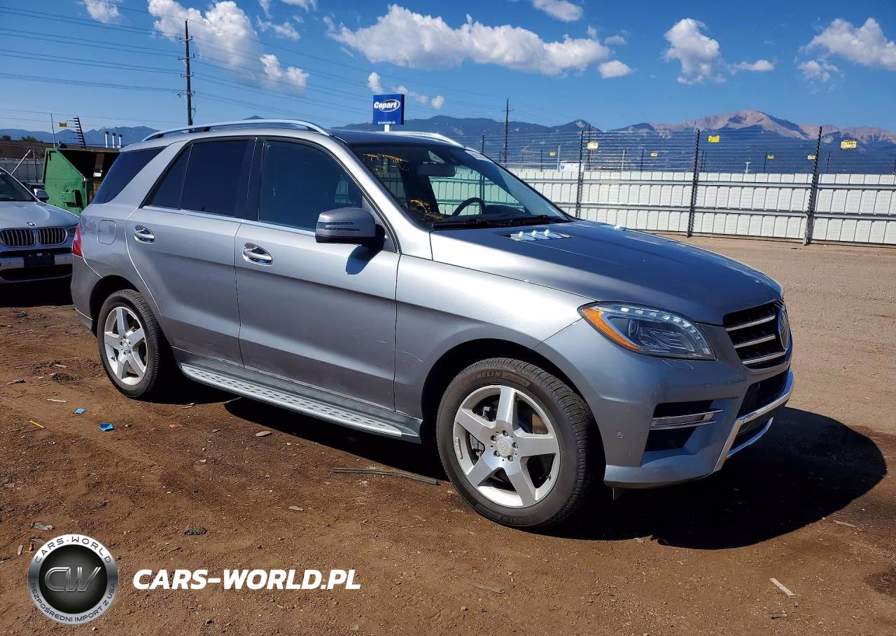 2013 Mercedes-Benz Ml 550 4Matic VIN:4JGDA7DB0DA099143 - 4