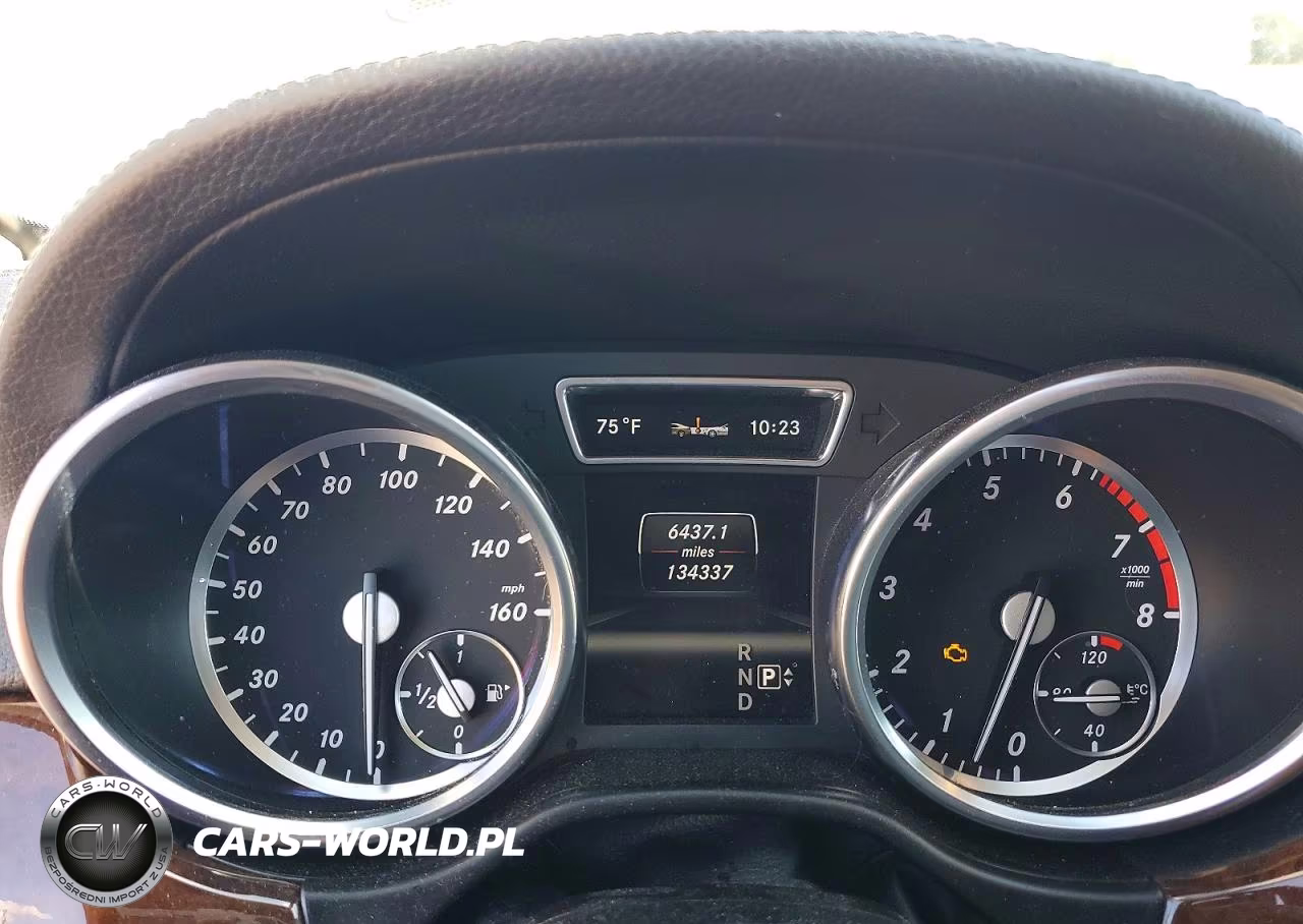 2013 Mercedes-Benz Ml 550 4Matic VIN:4JGDA7DB0DA099143 - 9