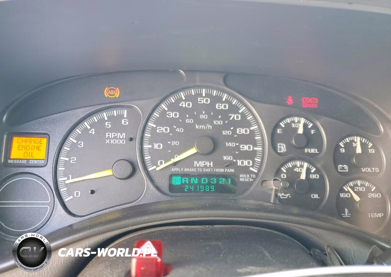 2000 Chevrolet Suburban K1500 VIN:3GNFK16T5YG155203 - 9