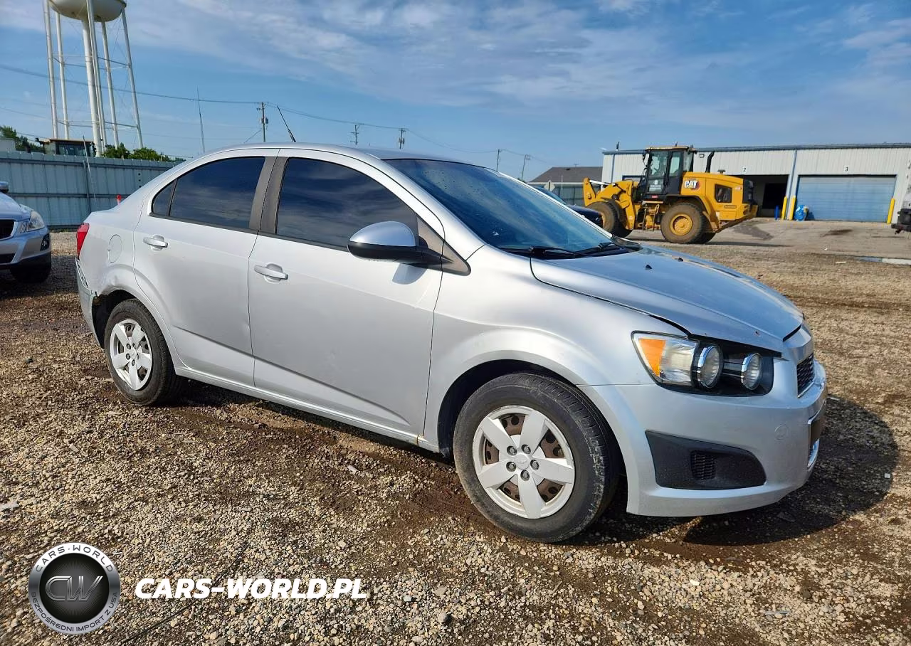 2013 Chevrolet Sonic Ls VIN:1G1JA5SH7D4108785 - 4