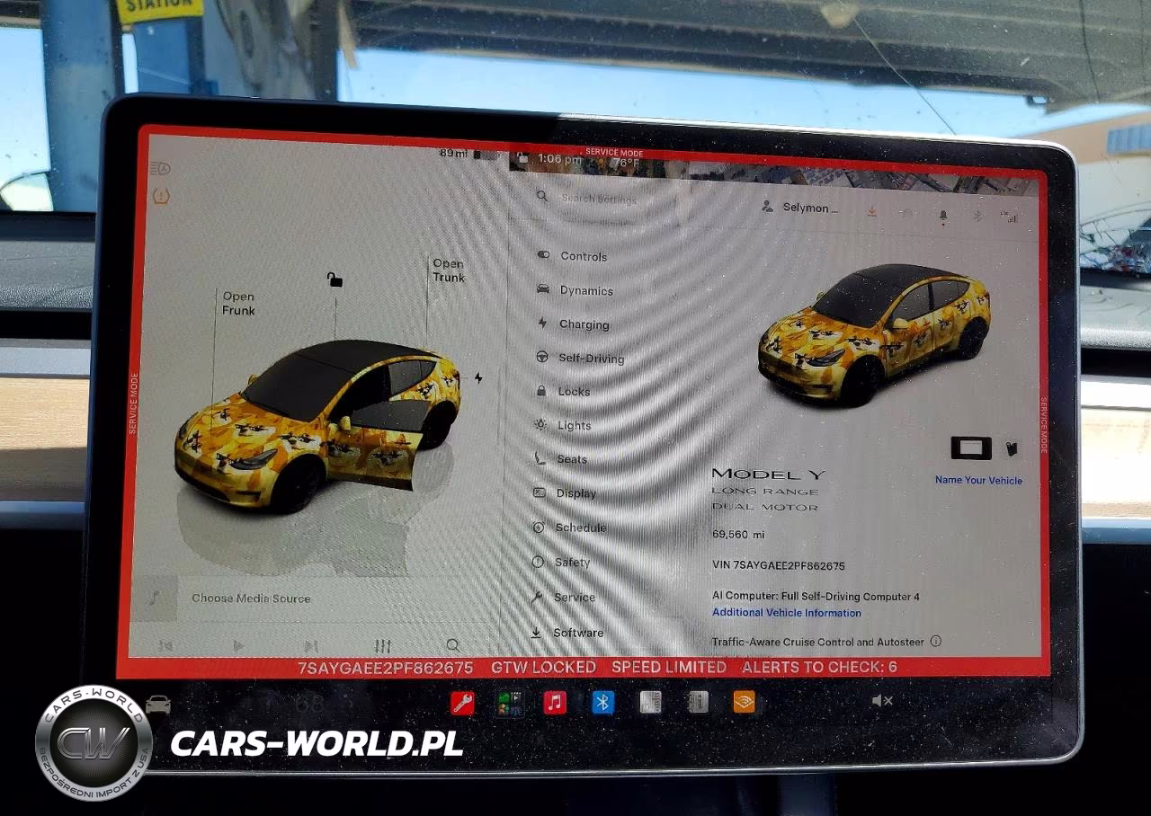 2023 Tesla Model Y VIN:7SAYGAEE2PF862675 - 9