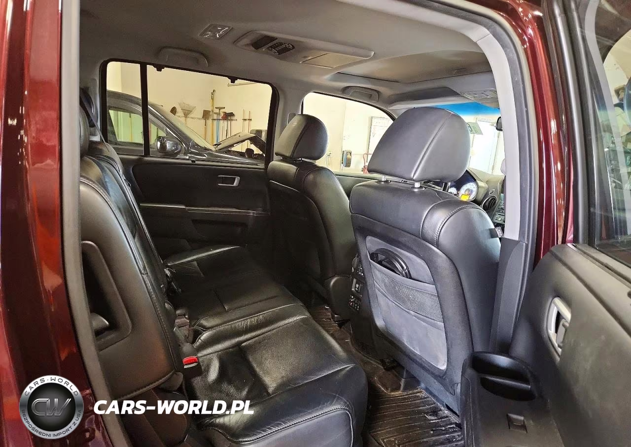 2011 Honda Pilot Touring VIN:5FNYF4H91BB506341 - 11