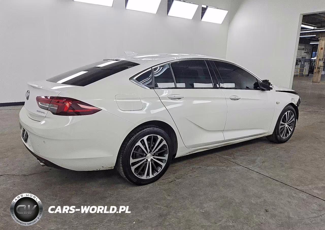 2019 Buick Regal Essence VIN:W04GP6SX4K1029662 - 3