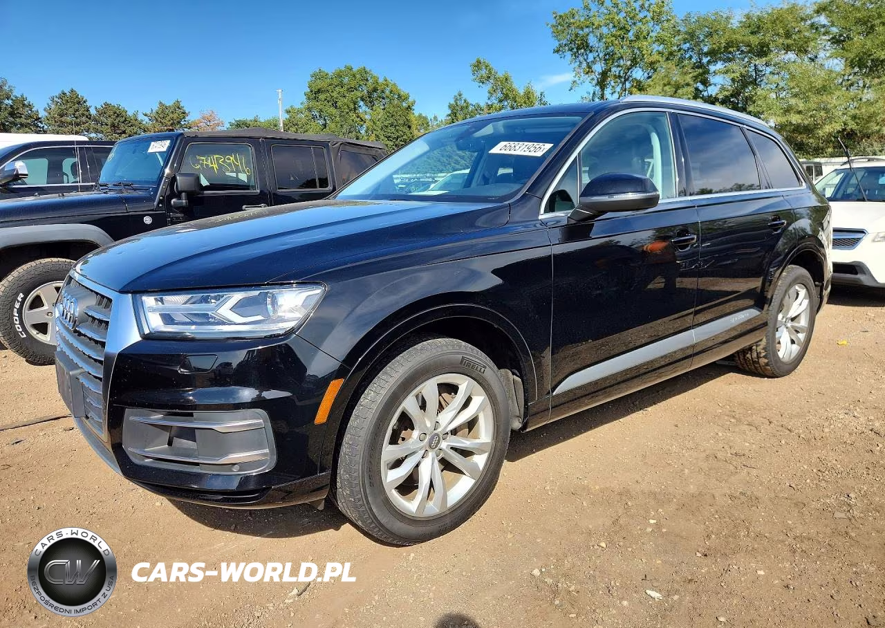 2017 Audi Q7 Premium Plus VIN:WA1LAAF72HD042463 - 1